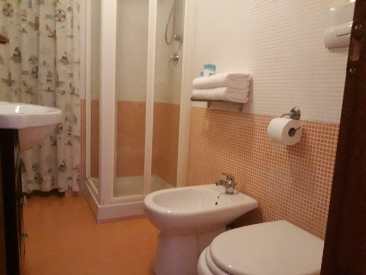 Paoma Trentova Villa Agropoli Buitenkant foto